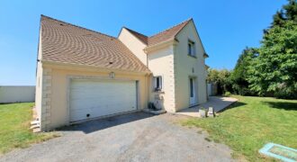 MAISON FAMILIALE AVEC GARAGE ET SOUS SOL