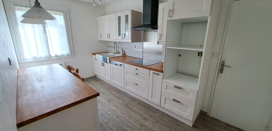 Elégante maison de plain pied au coeur d’Angervilliers