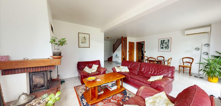 Maison familiale avec sous sol total