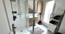 2 Pièces rénové avec 2 places de stationnement