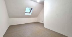 MAISON 2 PIECES AVEC DEPENDANCE