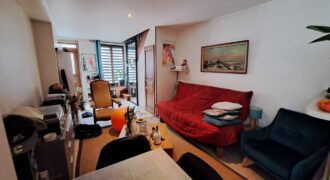 2 pièces avec stationnement