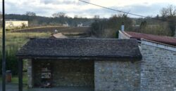 Grand studio divisé en 2 espaces