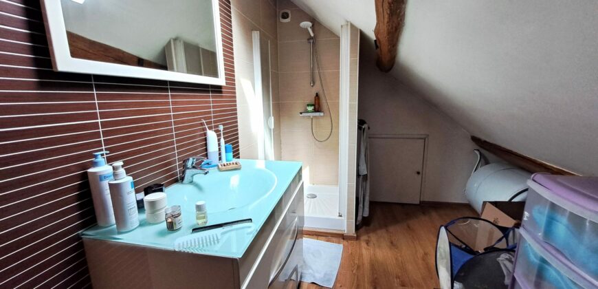 2 pièces avec stationnement