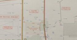 Terrain avec 15 m de Facade