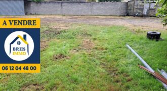 Terrain avec 15 m de Facade