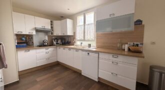 Maison familiale en centre ville