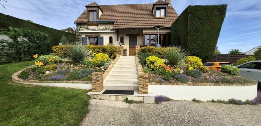 MAISON FAMILIALE SUR SOUS SOL