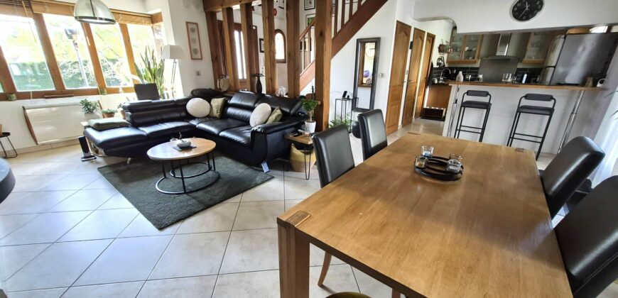 MAISON FAMILIALE SUR SOUS SOL