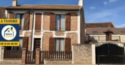 Maison de ville avec studio et double garage