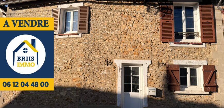 MAISON DE VILLE
