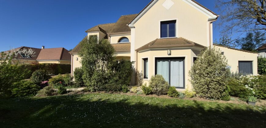 MAISON FAMILIALE