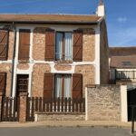 Maison de ville avec studio et double garage