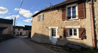 MAISON DE VILLE