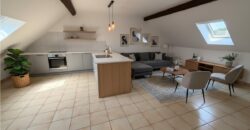 Appartement avec chambre et stationnement