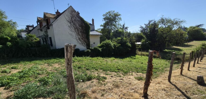 TERRAIN EN LOT AVANT