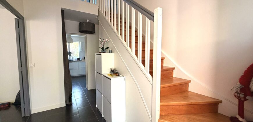 Maison familiale avec garage