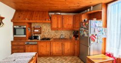 Maison de ville avec studio et double garage