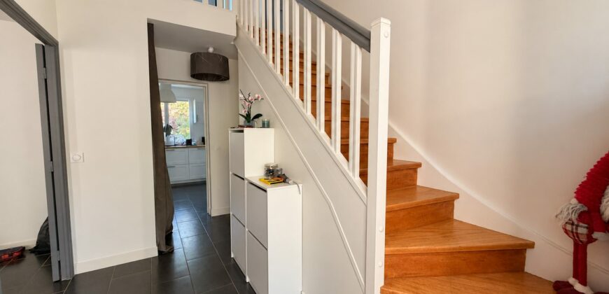 Maison familiale avec garage