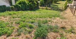 TERRAIN EN LOT AVANT