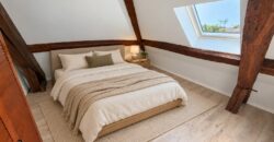 Appartement avec chambre et stationnement