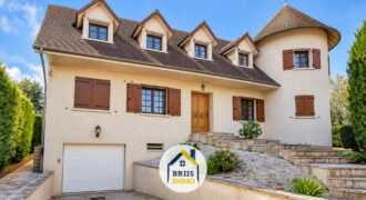 MAISON BOURGEOISE